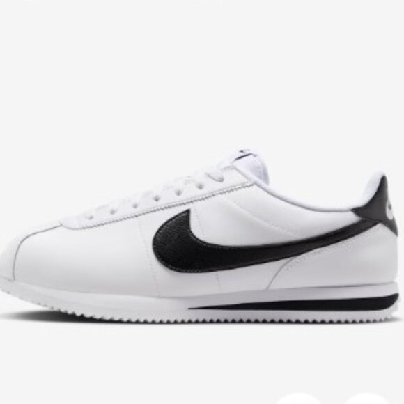 Nike Cortez White/Navy Size W7.5/Fit like W7 - Picture 2 of 7